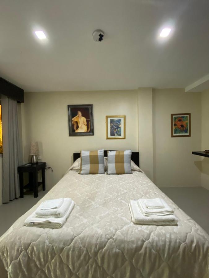Casa Cecilia Hotel Bantay Экстерьер фото