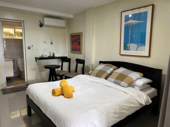 Casa Cecilia Hotel Bantay Экстерьер фото